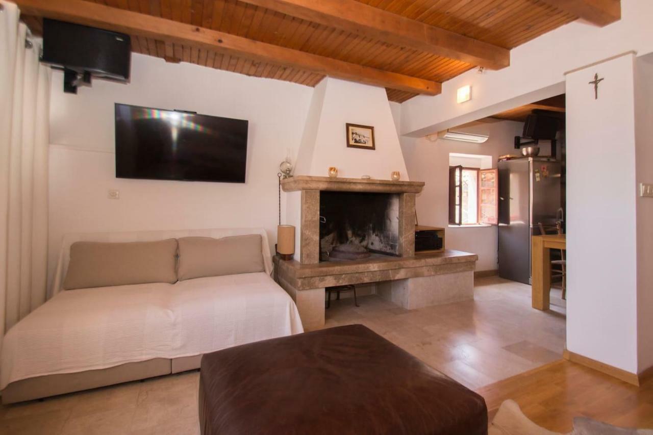 Kolenda Apartment กอร์จูลา ภายนอก รูปภาพ